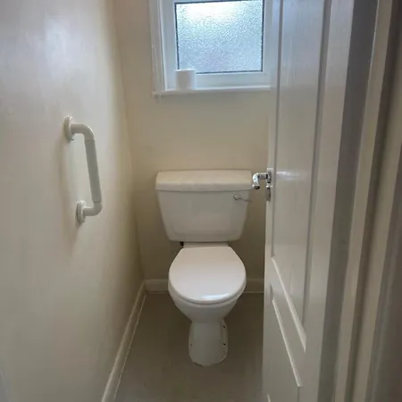 11 Chester Road Newquay *