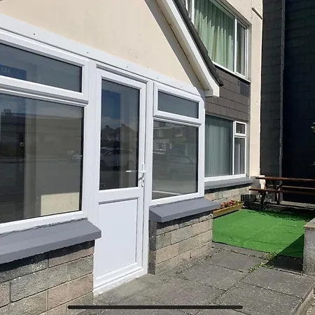 11 Chester Road Newquay