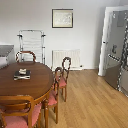 11 Chester Road Newquay 別荘 New Quay
